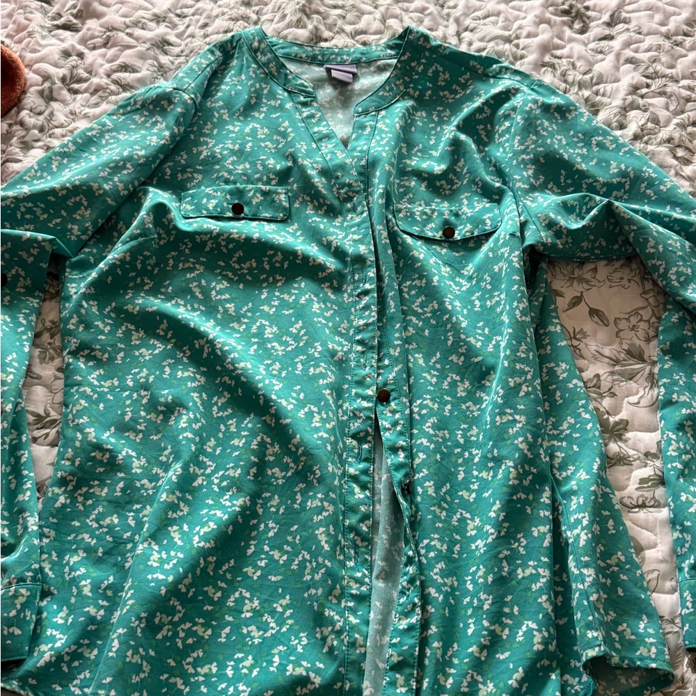 Laura Scott Teal Floral Button-Front Blouse